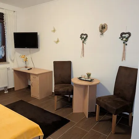 Zum Reiterhof, Doppelbettzimmer * Schmogrow