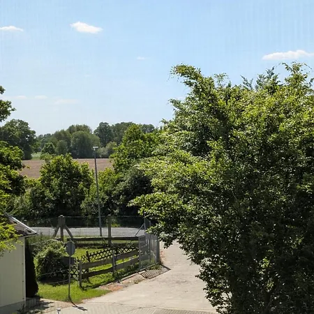 Zum Reiterhof, Doppelbettzimmer بيت ضيافة
